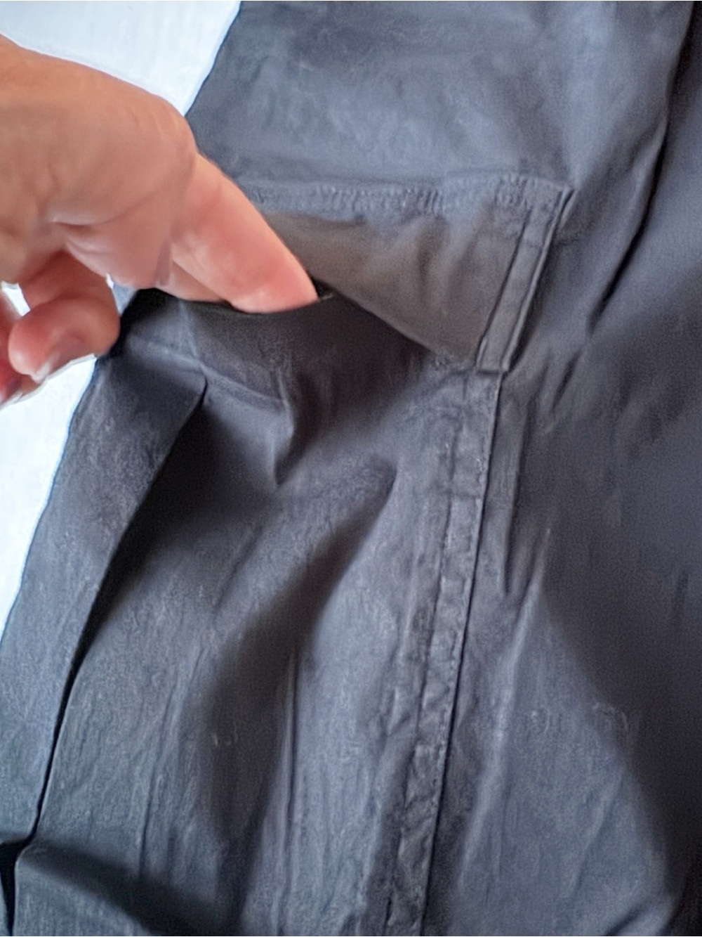 Athleta New Paradise Straight Leg Cargo
Pants Linen Blend In black Size M
NWT - Picture 8 of 16